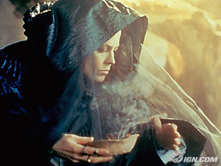 Illustration for article titled 8 Other Witches We'd Rather See In Tim Burton's Maleficent Movie Over Angelina